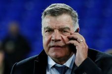 Terima Pinangan Everton...