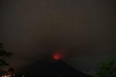 Lava di Gunung Agung...
