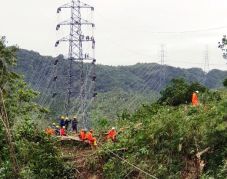 PLN Gerak Cepat Tangani...