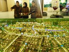 Respons Pasar Terhadap...
