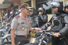 Kapolda Jateng Telusuri...