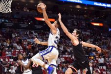 Hasil Pertandingan NBA,...