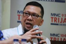 Diisukan Akan Mundur,...