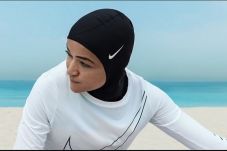 Nike Hadirkan Hijab...