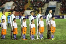 Indonesia Kalah, Gelar...