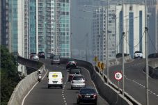 Macet karena Pembangunan,...