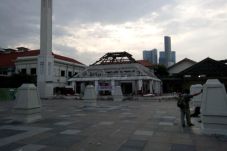 Seniman Surabaya Somasi...