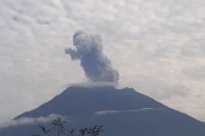 Gunung Agung Kembali...