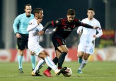 Rijeka Robek Gawang...