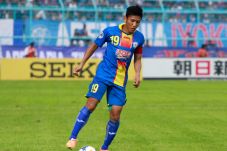 Tinggalkan Arema, Mau...