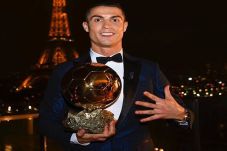 Ronaldo Menanti Trofi...