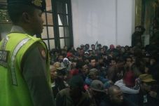 Jelang Natal dan Tahun...