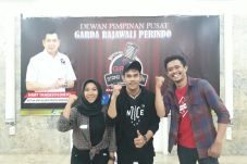Guru Honorer Ini Jadi...