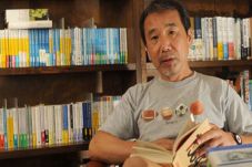 Haruki Murakami: Antara...