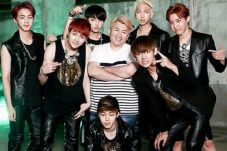 Bang Shi Hyuk Menolak...