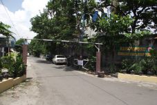 Melihat Kampung Bebas...