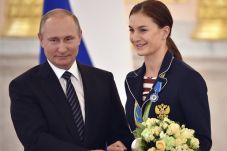 Atlet Rusia Sudi Tampil...