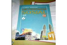 Buku IPS Berisi Yerusalem...