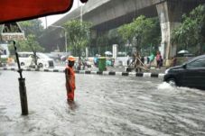 Jakarta Banjir, Dinas...