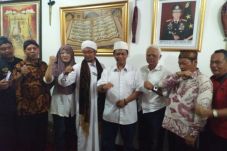 Abah Anton Yakin Diusung...