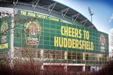 Susunan Pemain Huddersfield...