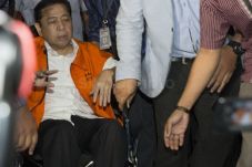 Hakim PN Jaksel Gugurkan...