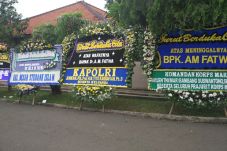 Rumah AM Fatwa Dihiasi...
