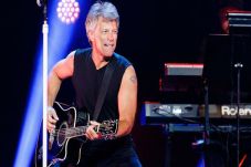 Bon Jovi Berhasil Masuk...