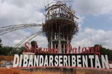 Pembangunan Gapura Selamat...