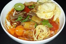 Yuk, Buat Soto Mi Khas...