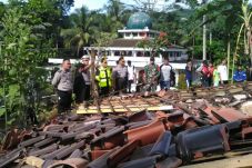 6 Kota dan Kabupaten...