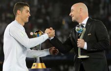Ronaldo: Kekalahan Barcelona...