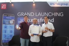 One Stop Shopping, Tunas...