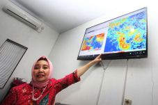 Hujan Lebat Sambut Natal...