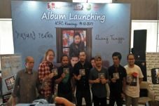 Payung Teduh Sajikan...