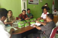Verifikasi Faktual,...