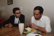 Pemuda Aceh Raup Miliaran...