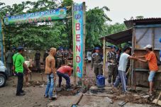 Bangunan Lokalisasi...
