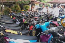 Setahun, Polres Serang...