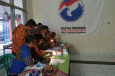 Verifikasi Faktual,...