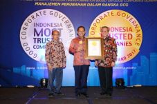 PLN Dinobatkan sebagai...