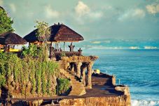 Bali Masuk 10 Tempat...