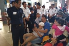 Cek Angkutan Natal-Tahun...