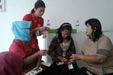 Ibu Rumah Tangga Butuh...