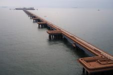 Impor LNG China pada...