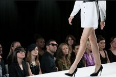 Thighlighting, Cara...