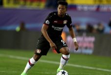 Chelsea Panaskan Persaingan...