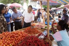 Manado Pastikan Pasokan...