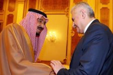 Turki-Arab Saudi Serukan...