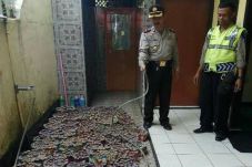 Jelang Malam Tahun Baru,...